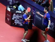 日本乒乓球队鏖战中国乒乓球队，许昕绝境逆转