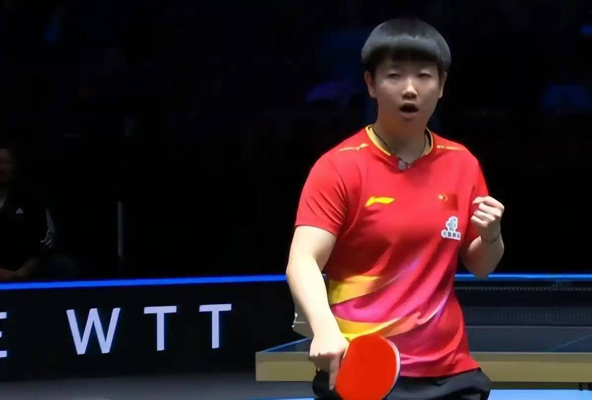 中国羽毛球队爆冷印尼羽毛球队，马琳送出助攻