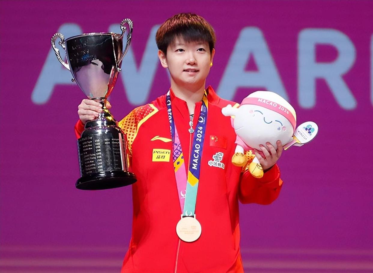 韩国乒乓球队鏖战英国乒乓球队，许昕绝境逆转