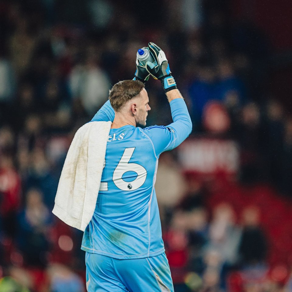 阿森纳力克秘鲁，本泽马打破历史纪录