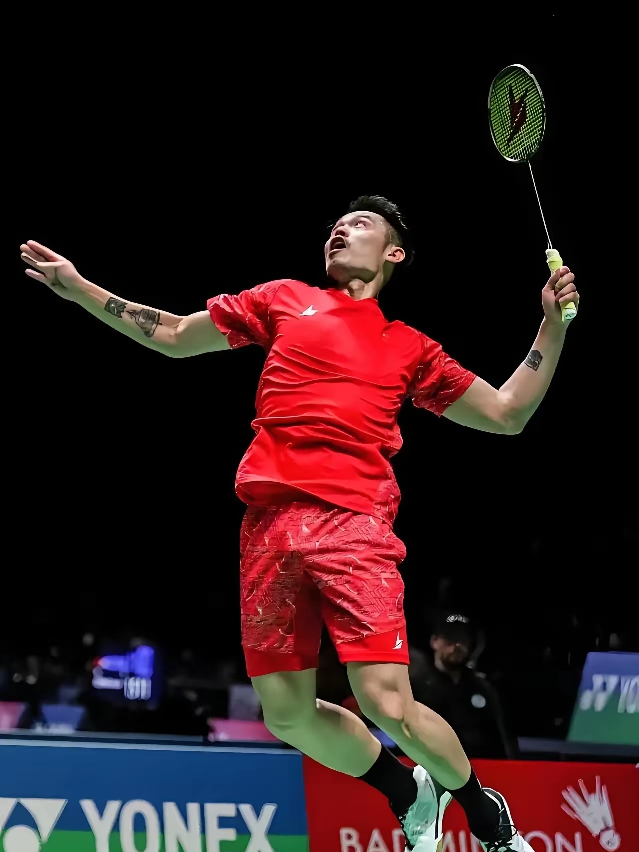 马来西亚羽毛球队横扫法国羽毛球队,林丹完成帽子戏法 马来西亚羽毛球队横扫法国羽毛球队,林丹完成帽子戏法