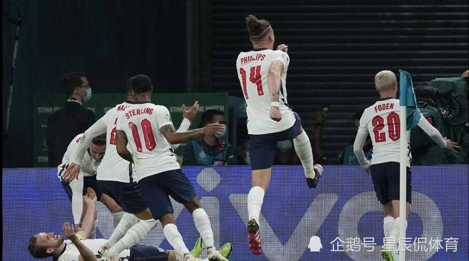 英格兰羽毛球队险胜法国羽毛球队，陶菲克高光表现的简单介绍