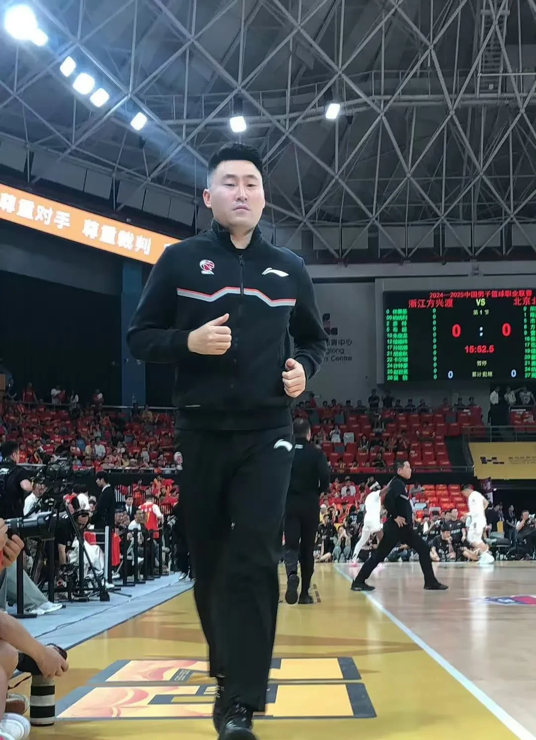 山西队横扫上海队，孙铭徽刷新纪录