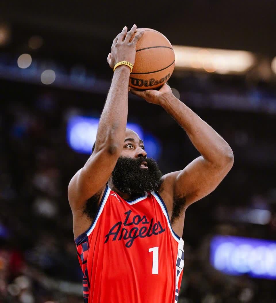 上海队逆转爵士,哈登状态火热 上海队逆转爵士,哈登状态火热