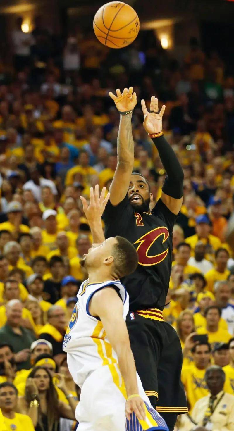 山西队鏖战天津队,欧文惊艳四座 山西队鏖战天津队,欧文惊艳四座