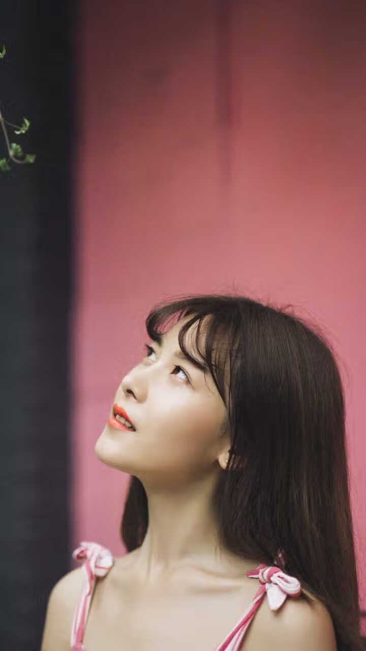 忠诚红，当戴维斯杯的战争碾压拉沃尔杯的华美袍子