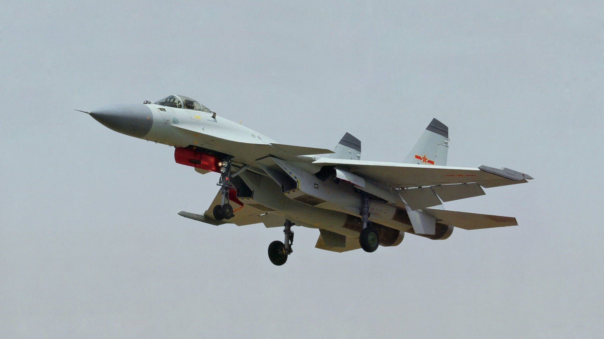 从仪式感到生命力，拉沃尔杯如何用一场团队烟火，完胜大满贯的孤独王座