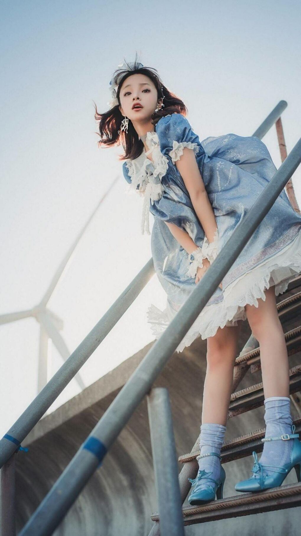 错位时空的较量，哈利伯顿42分引爆赛场，掘金团队篮球稳稳收下山西队