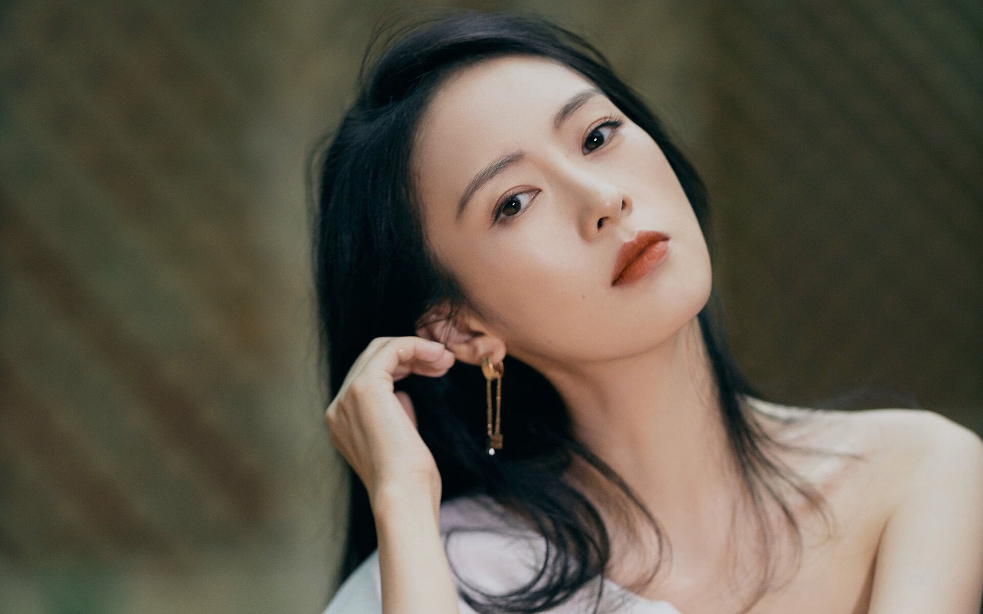 东方明珠映照绿茵,李刚仁教科书演绎破解切尔西铁壁